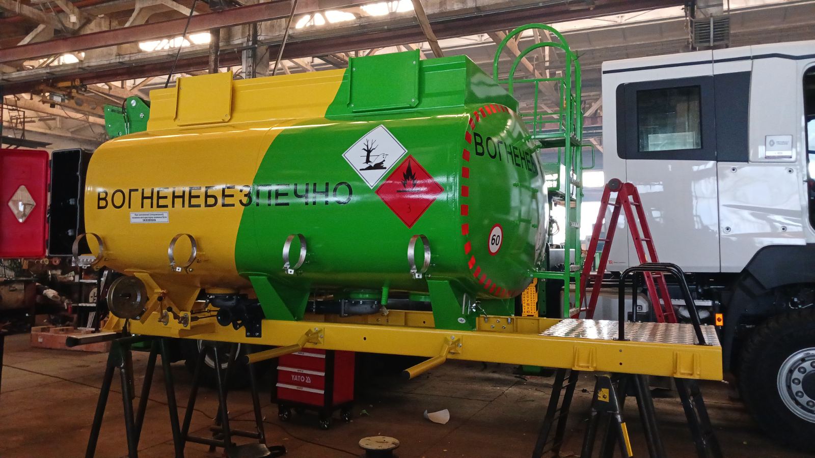 Як правильно обслуговувати бензовоз, щоб він служив роками