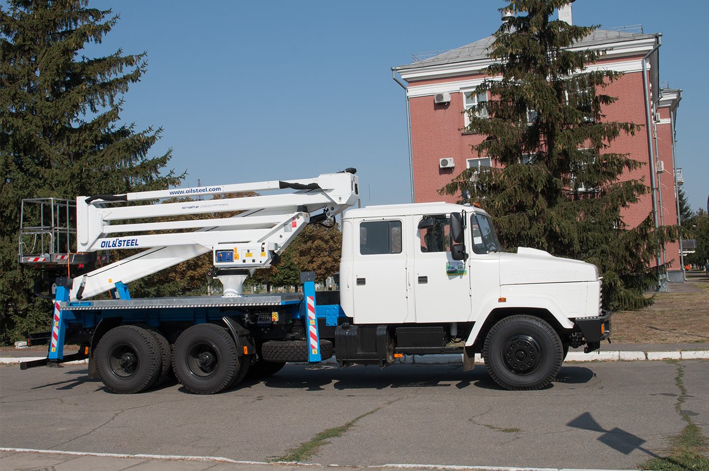 автовышка краз