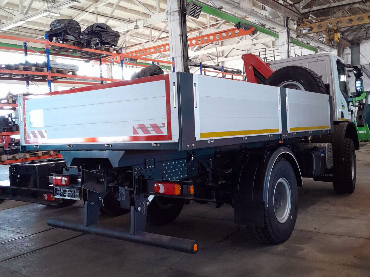 новий бортовий автомобіль