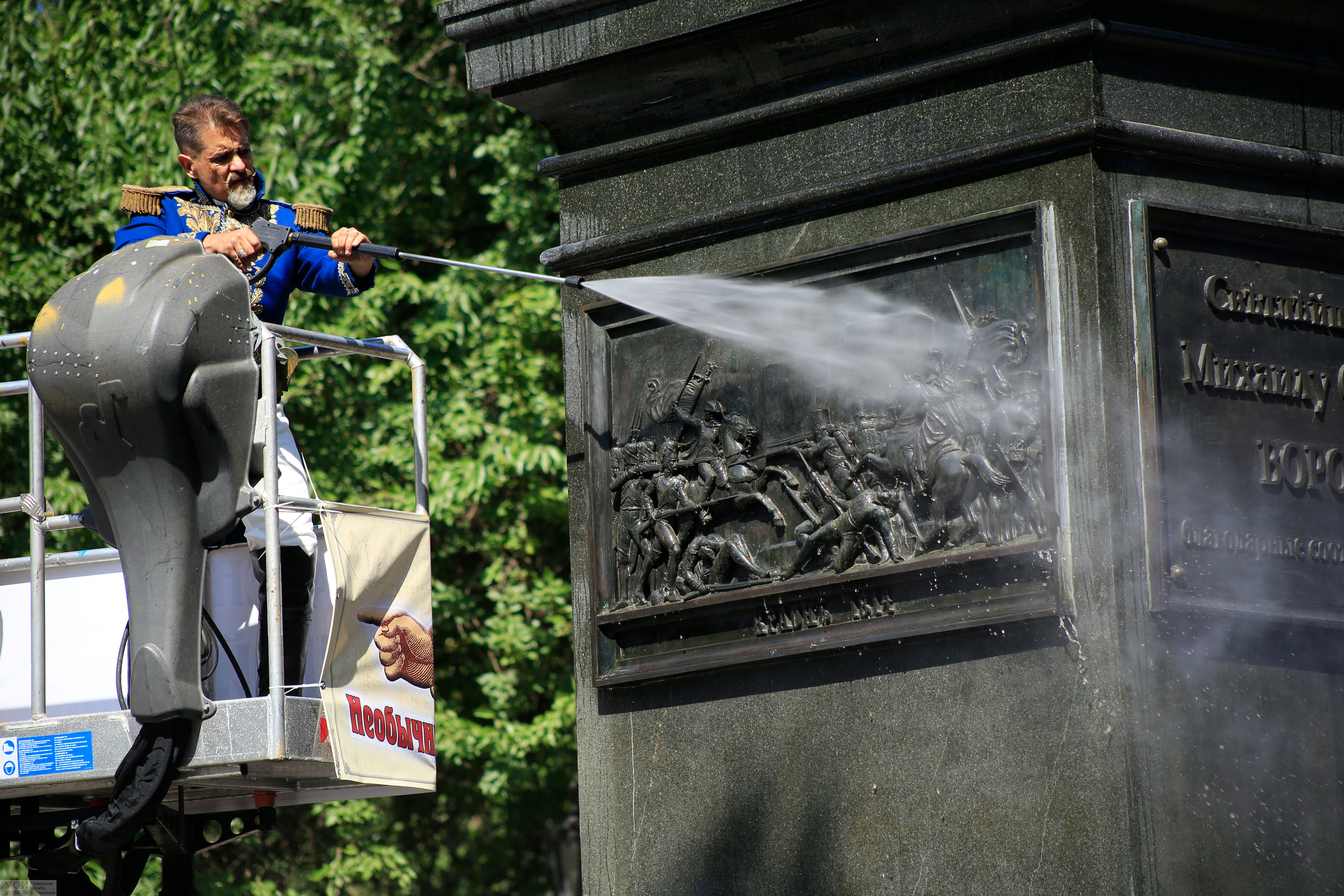 автовишки для висотних робіт