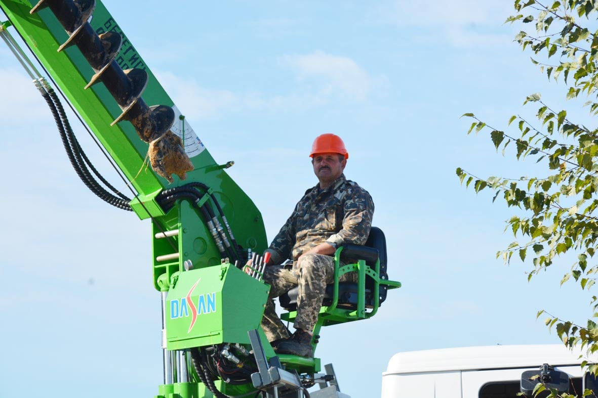 Бурильно-крановые установки купить в Украине