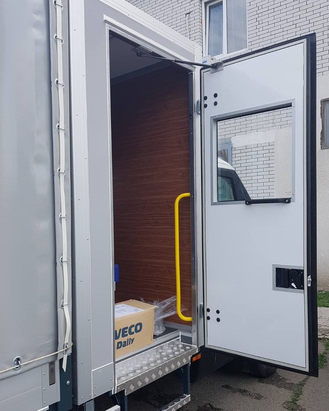 iveco daily бортовой