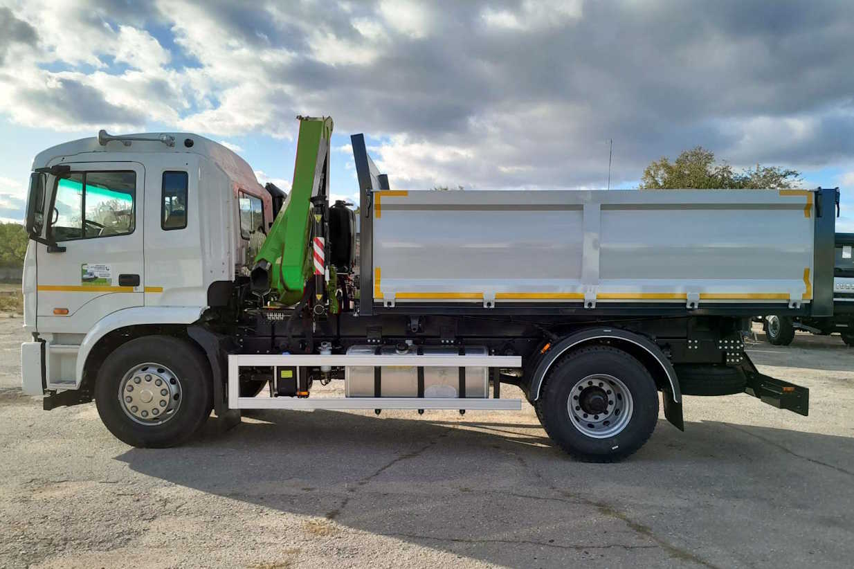 автомобиль самосвал COMET 