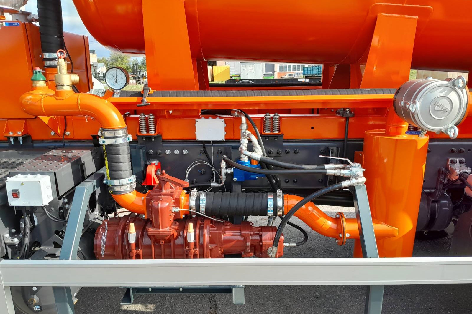 цистерна для нафти Україна