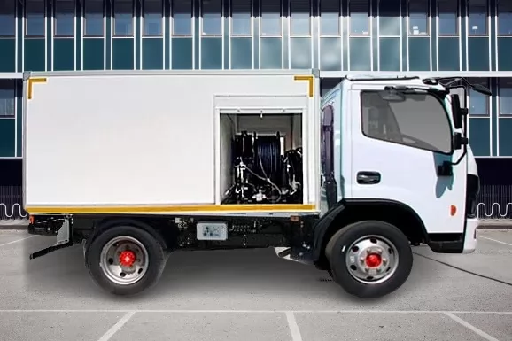 каналопромивочні машини