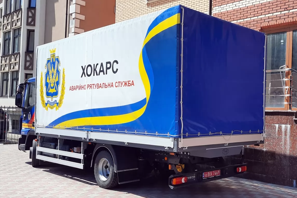 брендований тент на бортовий автомобіль