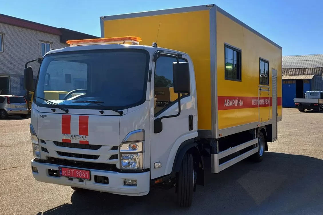 Продаж вантажних шасі в Україні 