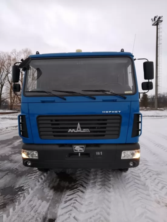 Для частного поставщика дизтоплива изготовлен 3-секционный топливозаправщик АТЗ-5,5, фото 1