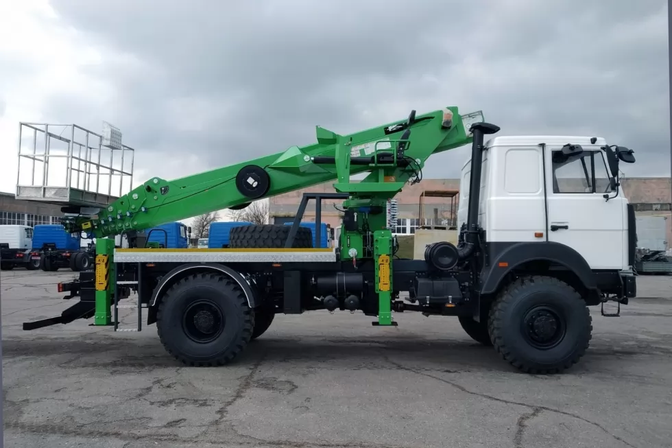 Херсонские энергетики будут покорять новые высоты на автовышке Skyman DS-300, фото 3