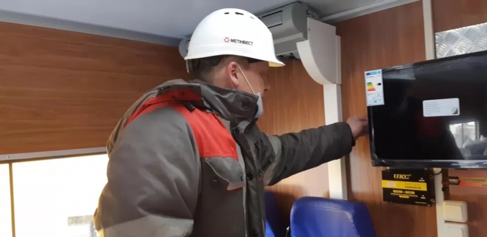 вахтовый автомобиль renault d12 4x4