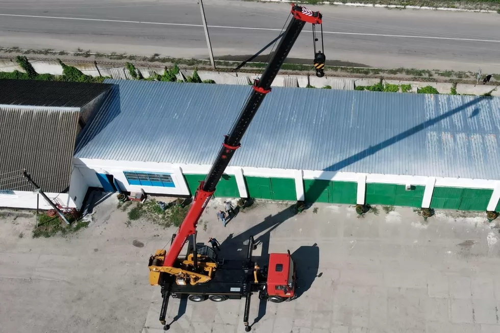 На базе МАЗ собран и отгружен покупателю 25-тонный автокран Palfinger Sany (Австрия-Китай), фото 11