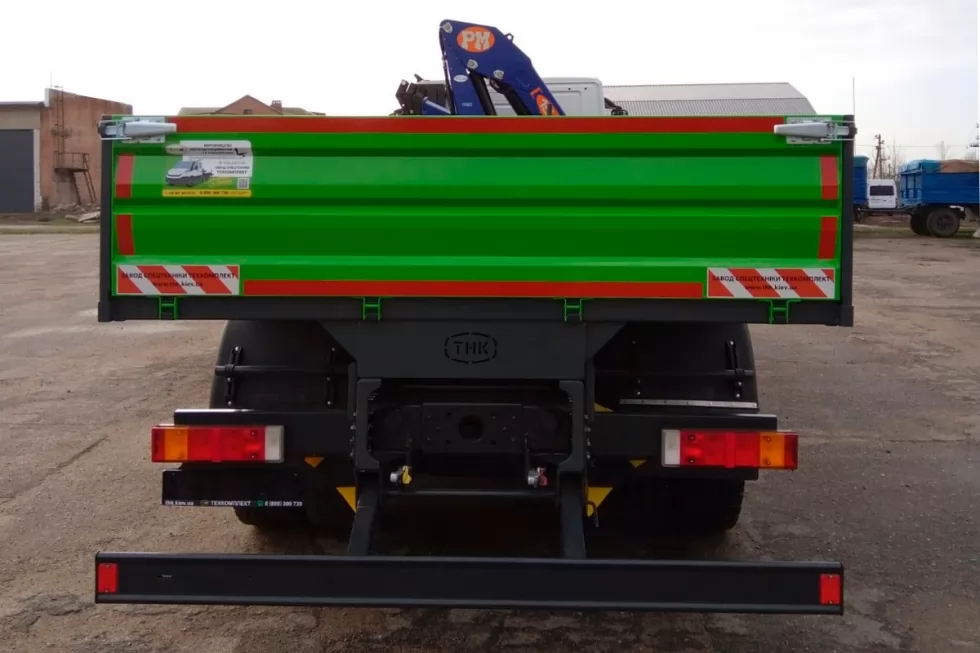 Бортовая платформа IVECO TRAKKER AD380T41 с КМУ PM едет в Донецкую область, фото 4