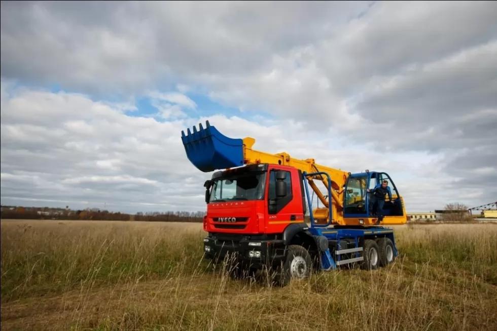В ассортименте - экскаваторы-планировщики UDS (Словакия), фото 9