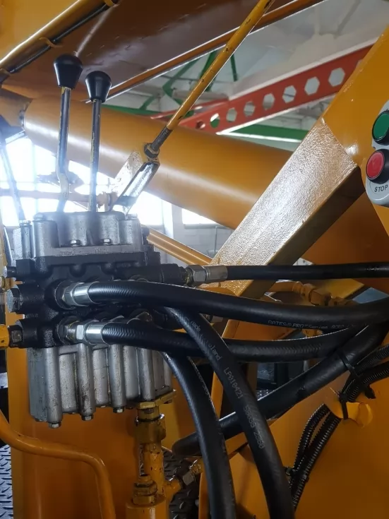 Сервисный центр Техкомплект завершил очередной капремонт автовышки ВС-22, фото 17