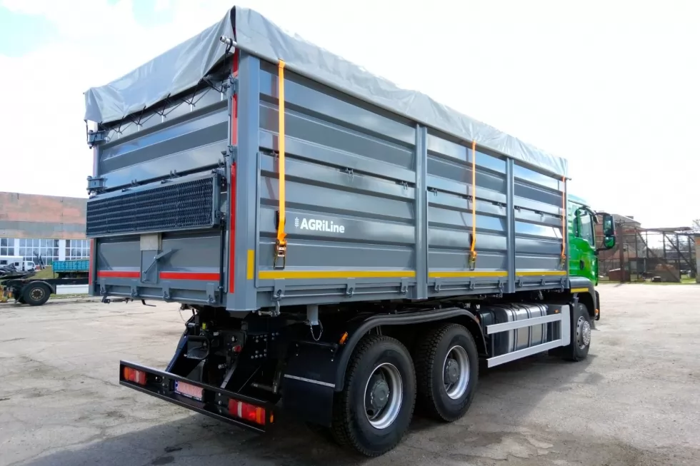 Закончена работа над новым зерновозом на базе шасси SITRAK C7H, фото 4