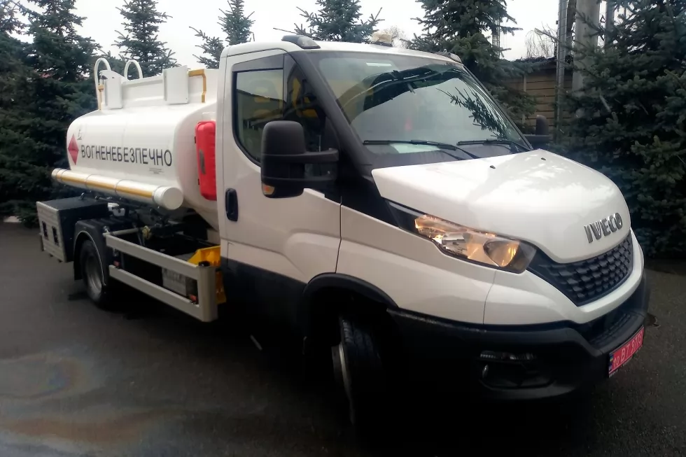 новый автотопливозаправщик iveco купить украина