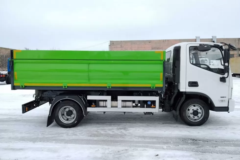 Новый успешный тандем: шасси FOTON AUMARK S BJ1088VEJEA-F2 и самосвальный кузов от Техкомплект, фото 1