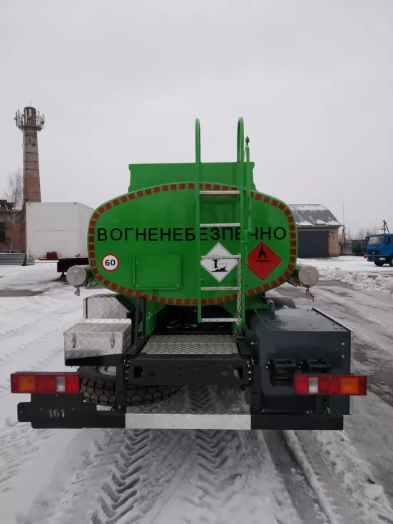 Для частного поставщика дизтоплива изготовлен 3-секционный топливозаправщик АТЗ-5,5, фото 4