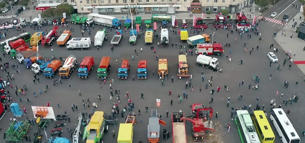 В Житомире проходит выставка крупногабаритных машин совместного производства Украина-Беларусь, фото 22
