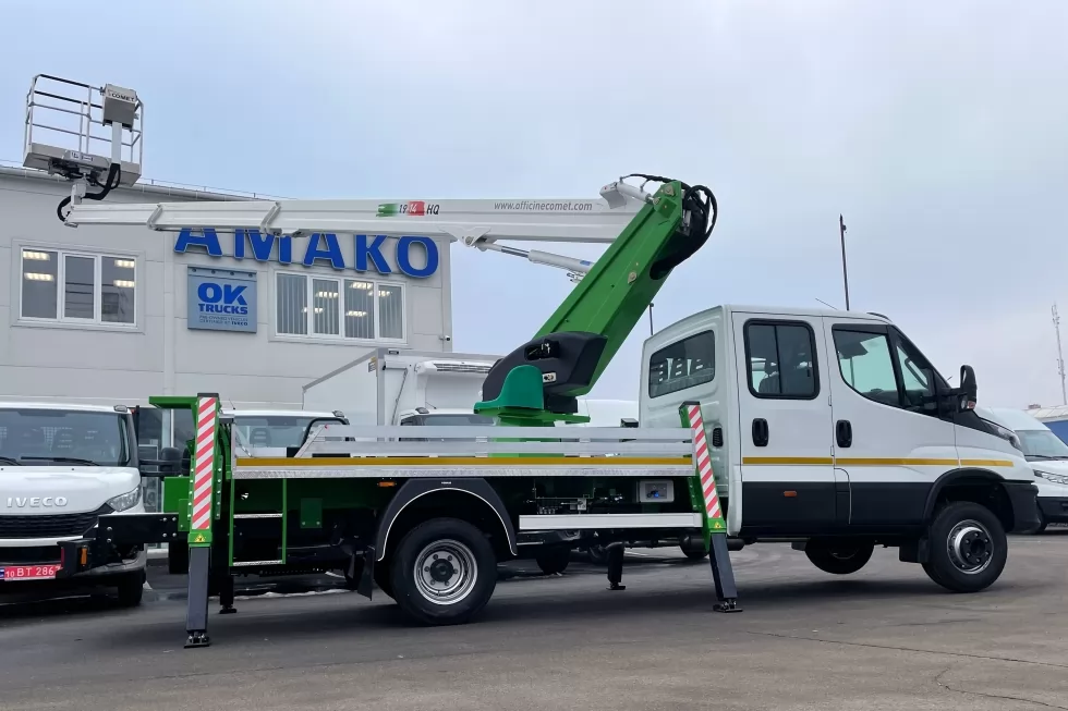 Для клиента АМАКО-Украина изготовлена новая автовышка 18 м на базе IVECO Daily 70C16, фото 2