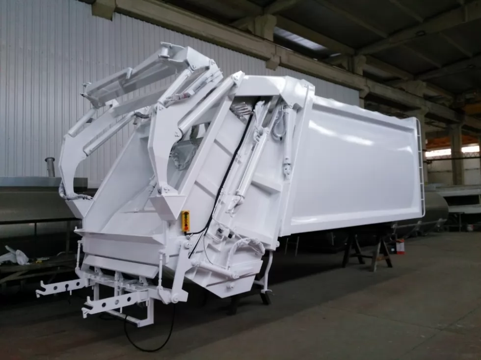 Мусоровозная спецтехника Rafco собирается завоевать доверие коммунальщиков Украины, фото 8