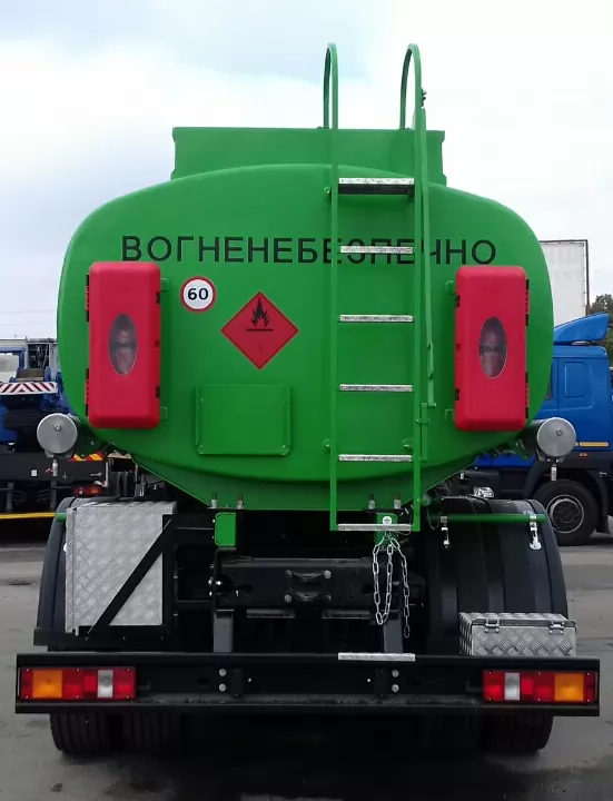 Техкомплект освоил производство автотопливозаправщиков с цистернами более 10 кубометров, фото 1