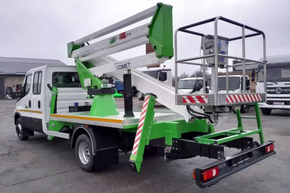 comet aerial platforms