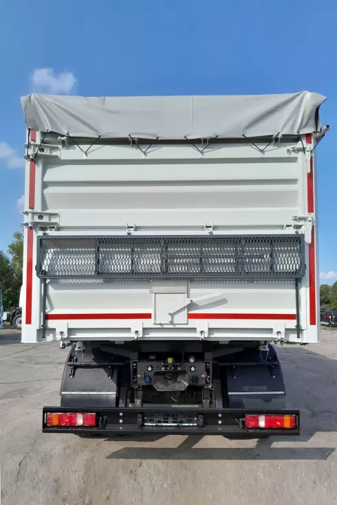 На завершающей стадии – партия зерновозов AGRiLine на базе SITRAK C7H 440, фото 8