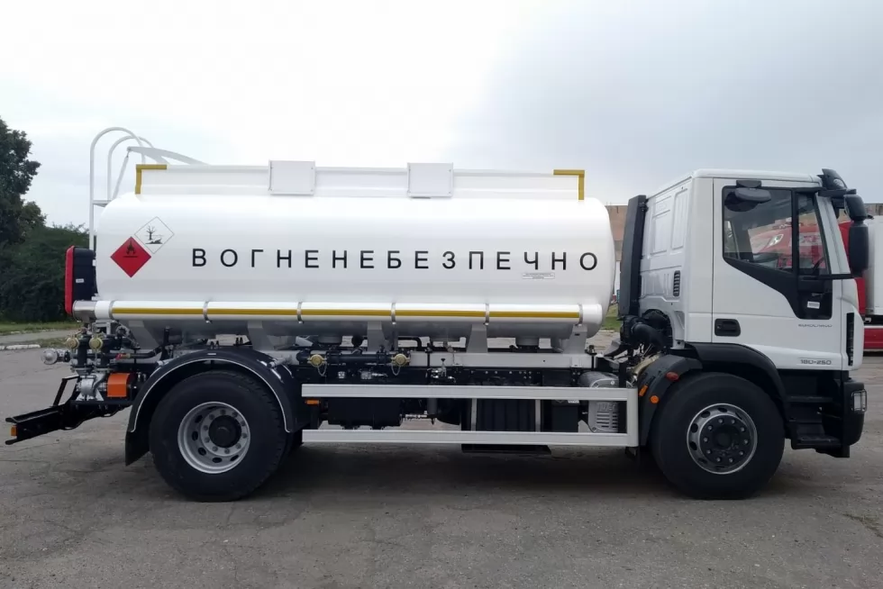 Техкомплект изготовил новую автоцистерну с объемом 11 м <sup loading=