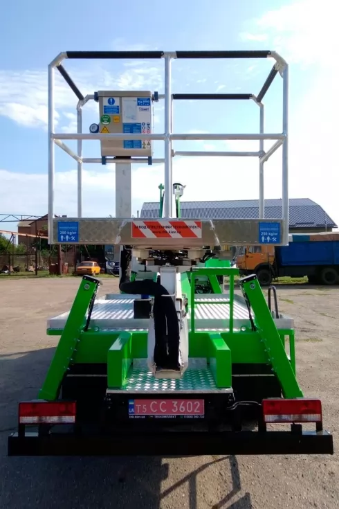 Изготовлена самая популярная автовышка Техкомплект на новой модели шасси JAC, фото 3