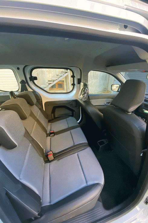 Выполнена специализация трех автомобилей Renault Express для Держпродспоживслужба, фото 5