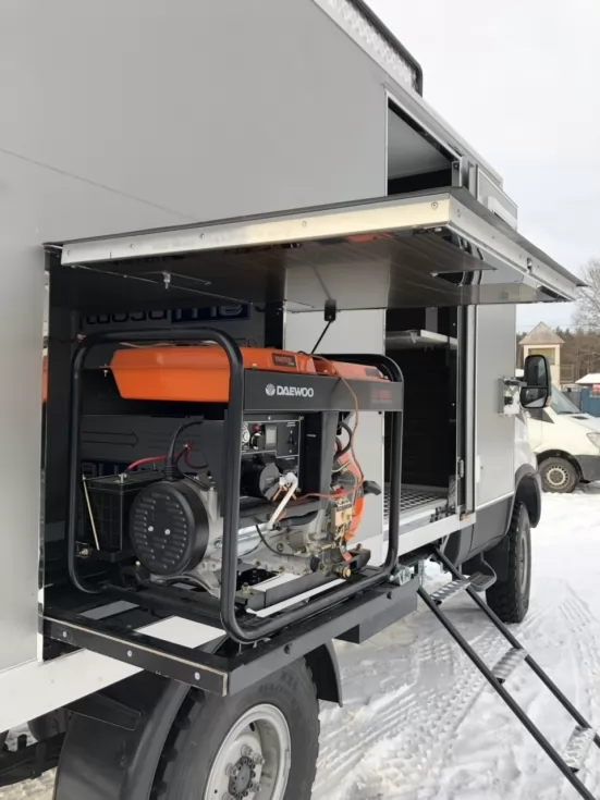 Завершено производство специализированной лаборатории на базе полноприводного автомобиля IVECO , фото 15