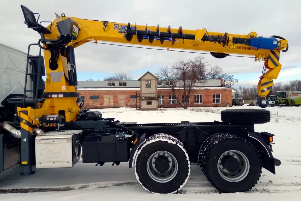 Изготовлена новая бурокрановая машина с краном-манипулятором XCMG, фото 10