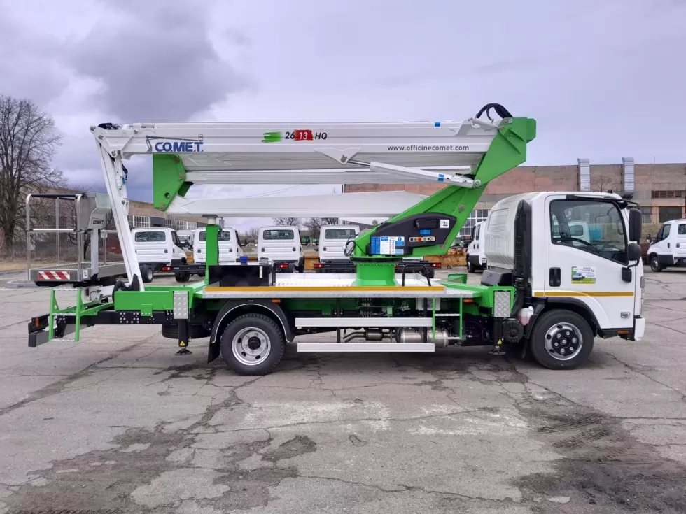 Изготовили автовышку с гуськом на базе ISUZU NQR 90, фото 9