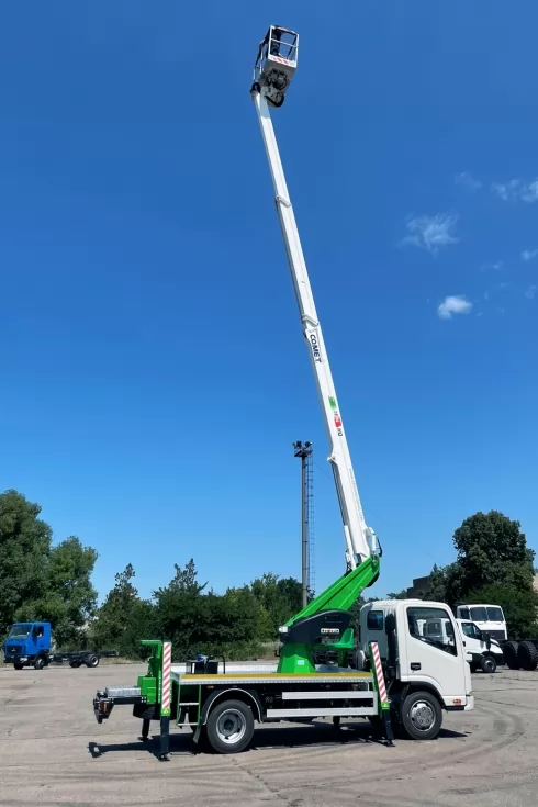 На Заводе спецтехники Техкомплект впервые использовали шасси JAC для монтажа автовышки Comet, фото 27