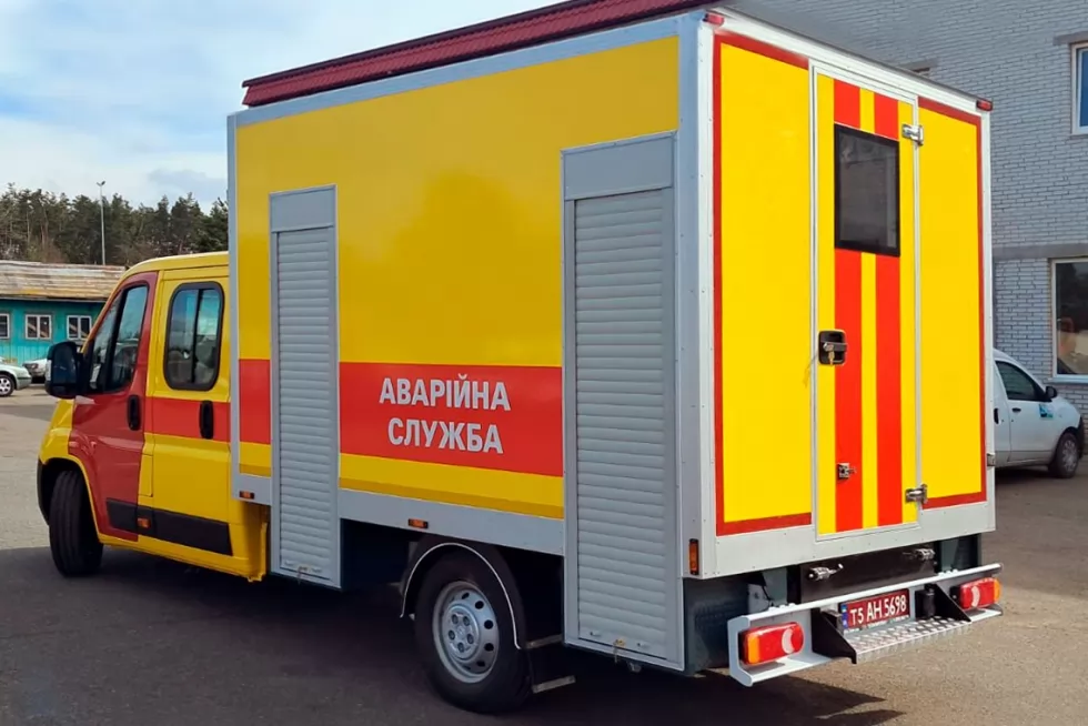 аварийно спасательная машина