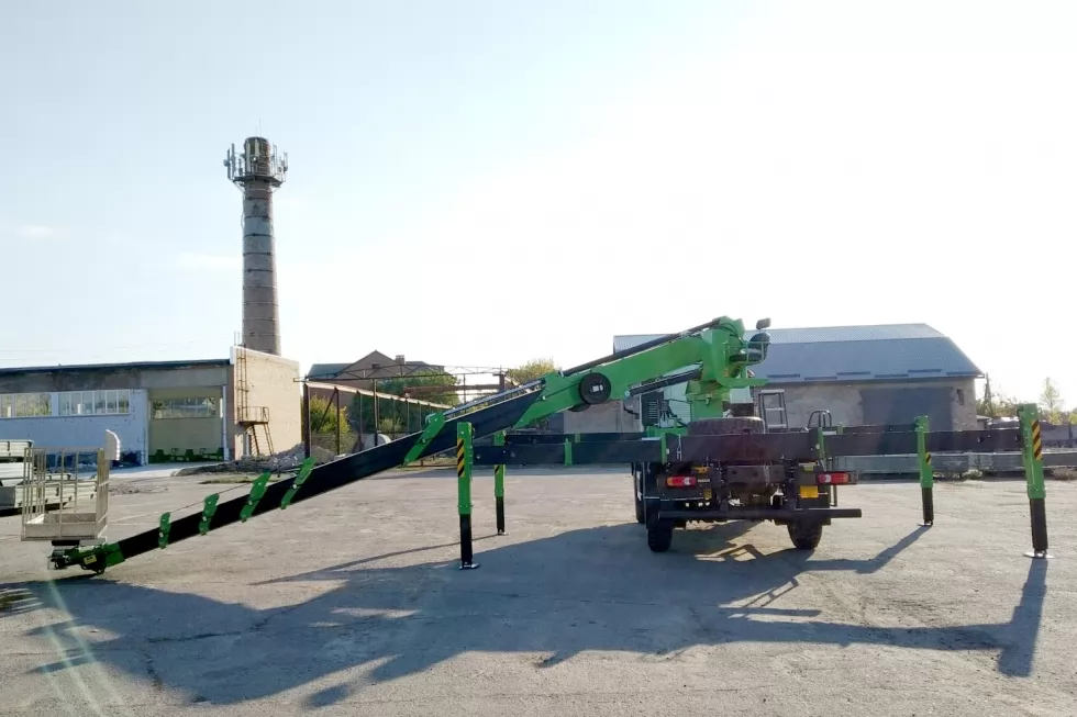Киевэнерго приобрел 30-метровую автовышку SKYMAN DS00 на базе IVECO Eurocargo, фото 18