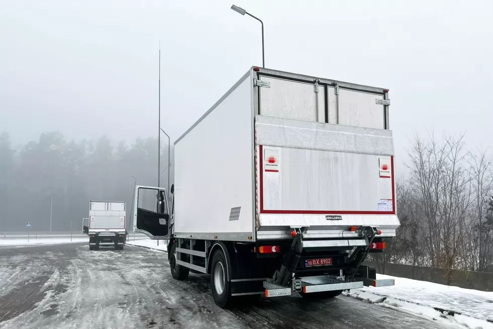 грузовой автомобиль iveco