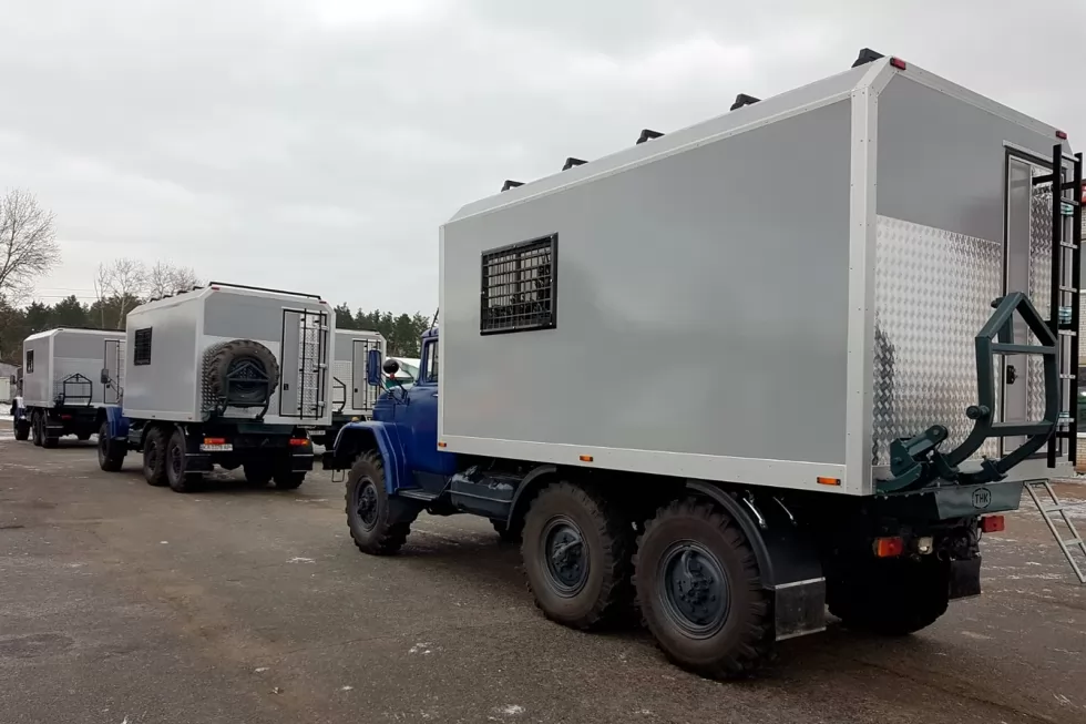 бригадный автомобиль