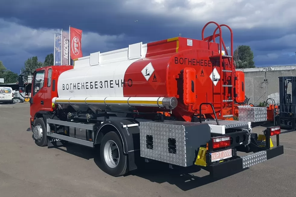 У одесских аграриев - новый автотопливозаправщик 8 кубометров от Техкомплект, фото 2