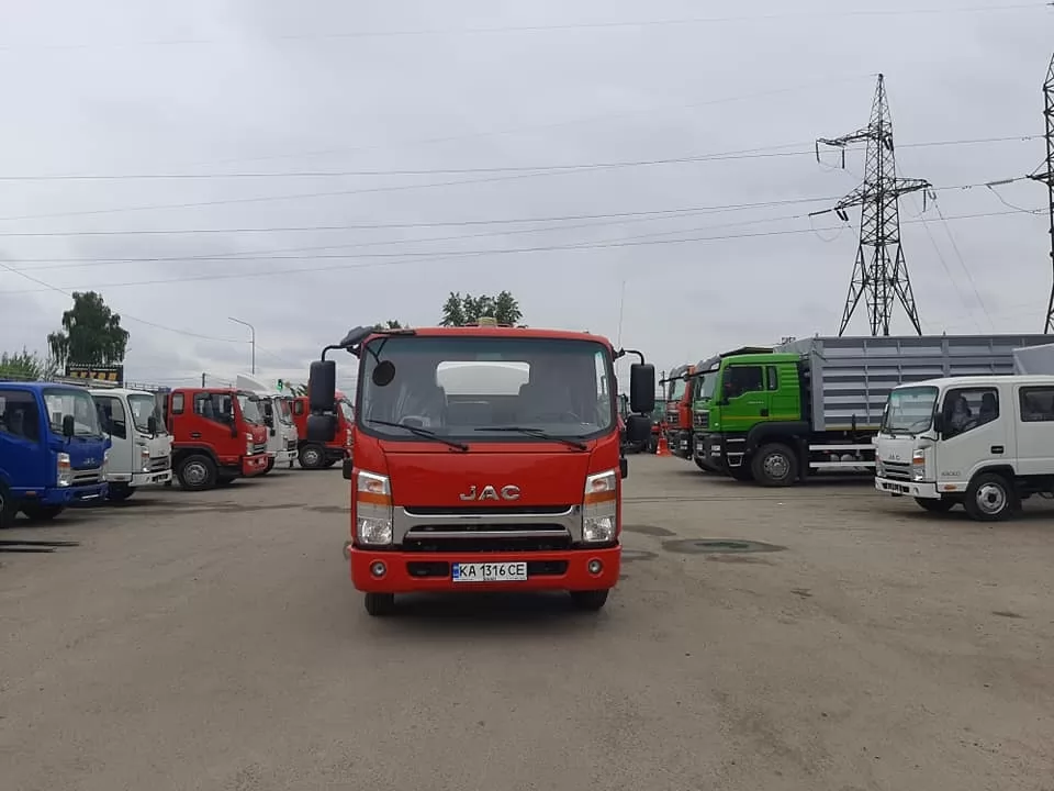 Славдорстрой приобрел еще один автотопливозаправщик 5 м <sup loading=