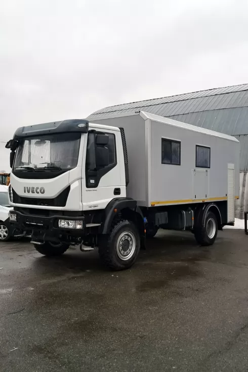 На восстановление восточных регионов отправилась очередная партия специализированных автомобилей, фото 5