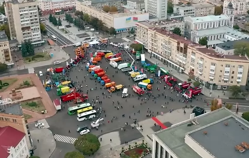 В Житомире проходит выставка крупногабаритных машин совместного производства Украина-Беларусь, фото 20