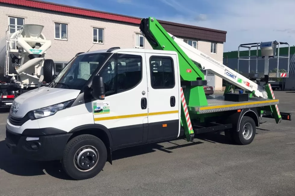 автогидроподъемник comet 18 м на базе iveco dual cab