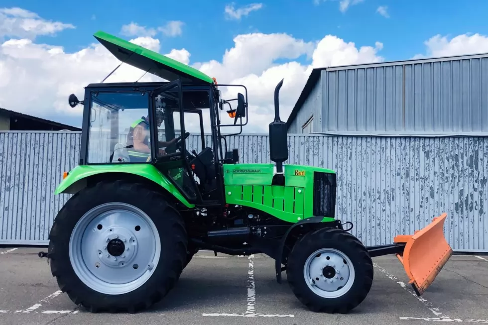 трактор купити україна