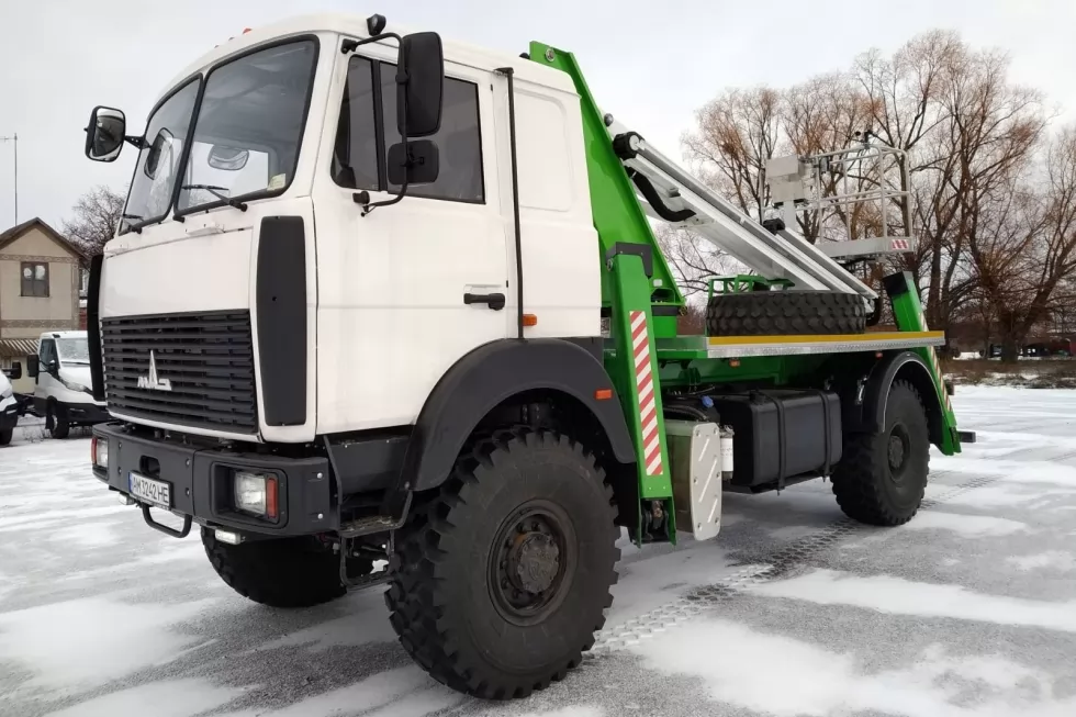 Для энергетиков Житомирщины изготовлена 22-метровая автовышка Comet на полноприводном шасси МАЗ-5316, фото 6