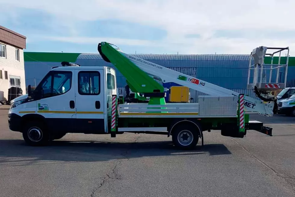 За освещение в Тернополе и области можно не волноваться - у Тернопольгорсвет новая автовышка от Техкомплект, фото 5