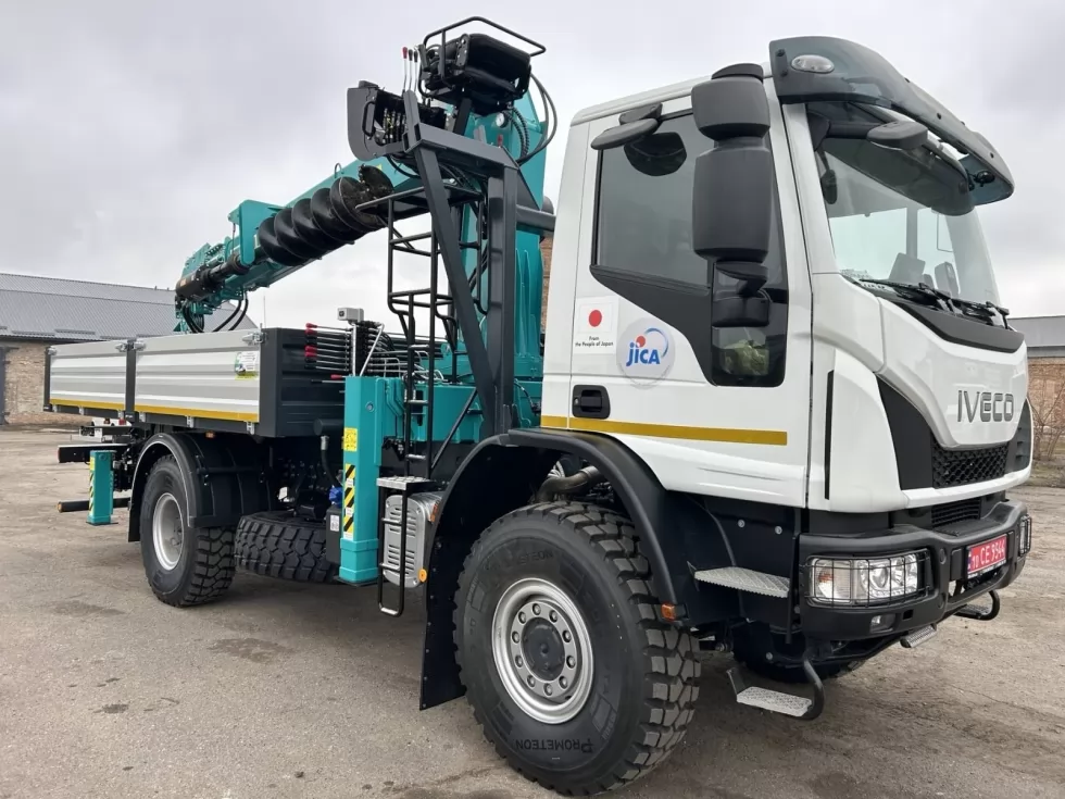 Изготовлена ​​партия бурокранов для энергетиков Харькова, Николаева и Запорожья, фото 10