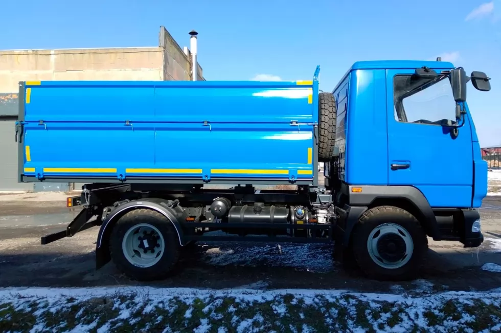 самоскид маз