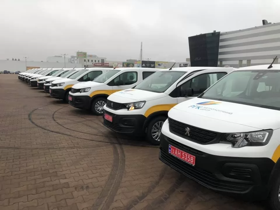 В Житомире презентовали 75 автомобилей Peugeot для метрологических центров Украины, фото 9